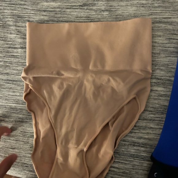 2 pairs of Skims shapewear and Angel Curves waist Trainer size XL - Picture 4 of 8